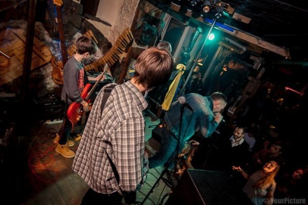 Як у луцькому клубі переспівували «Nirvana». ФОТО