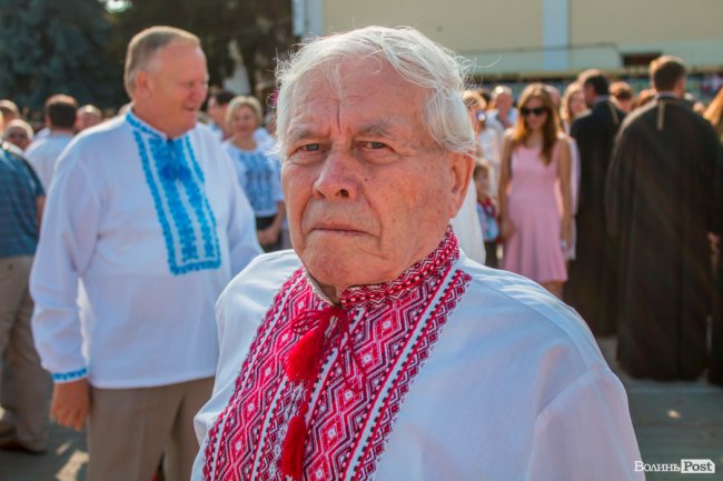 Луцьк у вишиванках. ФОТОРЕПОРТАЖ
