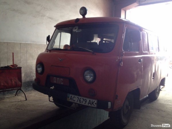 Взимку боротися з негодою на волинських дорогах буде майже 300 одиниць техніки. ФОТО