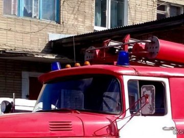 Готувала їжу і заснула: у Володимирі жінка ледве не спалила квартиру