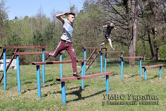 Для луцьких ліцеїстів влаштували «школу виживання». ФОТО, ВІДЕО