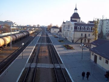 У Луцьку на даху вагона обгорів 16-річний хлопець