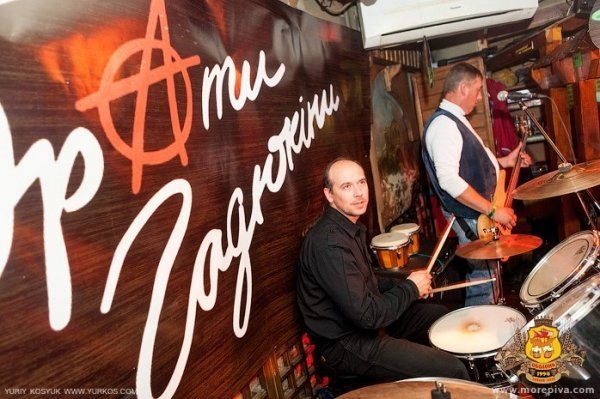 Як у Луцьку переспівували «Гадів». ФОТО