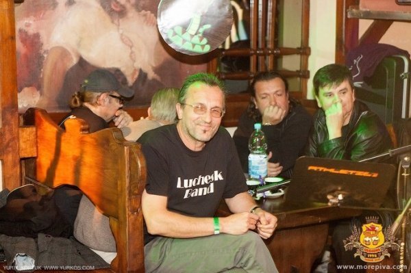 Як у Луцьку переспівували «Гадів». ФОТО