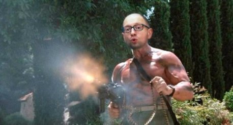 Фотожаби: як Яценюк у Чечні воював. ФОТО