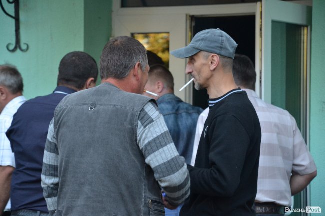 Нововолинськ: Працівники шахти бунтують проти звільнення керівника