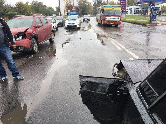 Згорілі автівки та спроби самогубства. Надзвичайні новини тижня (9-15 жовтня)