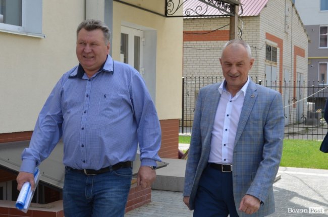 Школа дійсно вражає: Савченко відвідав «багатостраждальний» довгобуд у Луцьку