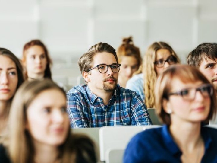 В Україні хочуть змінити правила відстрочки для студентів та педагогів: що відомо