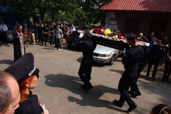У Києві попрощалися з капралом поліції Аріною Кольцовою. ФОТО