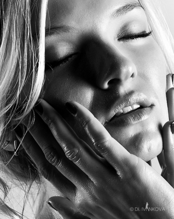 Фотовиставка Діани Іванкової