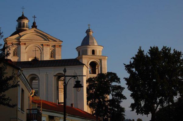 Захід сонця вручну у Луцьку. Фото: Роман Домбровський
