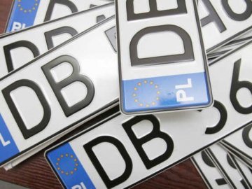 Волинські патрульні пояснили, що робитимуть з «євробляхами». ВІДЕО