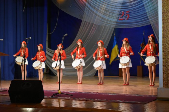 Як у Луцьку нацгвардійців вітали з ювілеєм. ФОТО