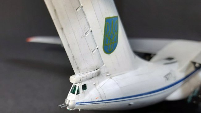 Лучанин створив модель літака, який був збитий над Луганськом у 2014 році. ФОТО