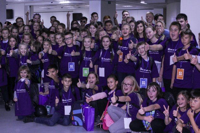 ПриватБанком покерували маленькі фінансисти з усієї України*