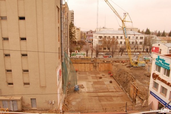 У Луцьку завершують демонтажні роботи у ЦУМі. ФОТО