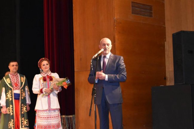 Артисток Волинського народного хору відзначили нагородами. ФОТО