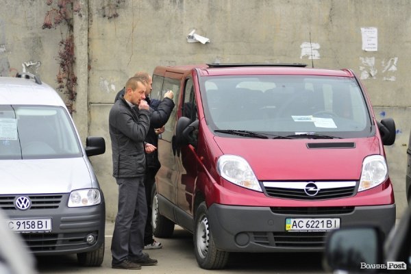 Луцький авторинок. БУДНІ МІСТА