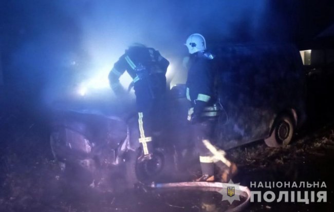 На Волині 18-річний студент та його 15-річний спільник на замовлення фсб підпалювали авто Сил оборони