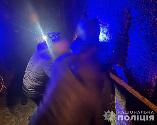 На Волині 18-річний студент та його 15-річний спільник на замовлення фсб підпалювали авто Сил оборони