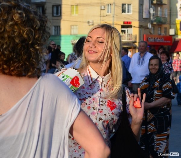 Як у Луцьку збирали гроші на благодійність. ФОТО