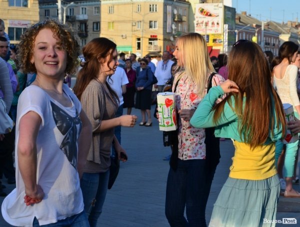 Як у Луцьку збирали гроші на благодійність. ФОТО