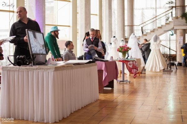 Луцьк на два дні став весільною столицею заходу України. ФОТО