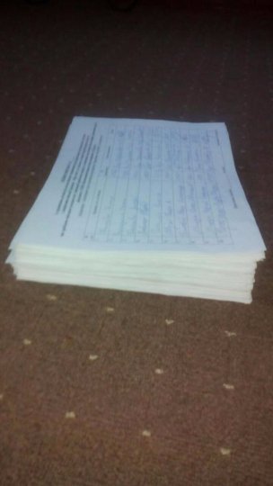 «Дістав сморід!»: у Луцьку зібрали понад 2,7 тисячі підписів за громадські слухання