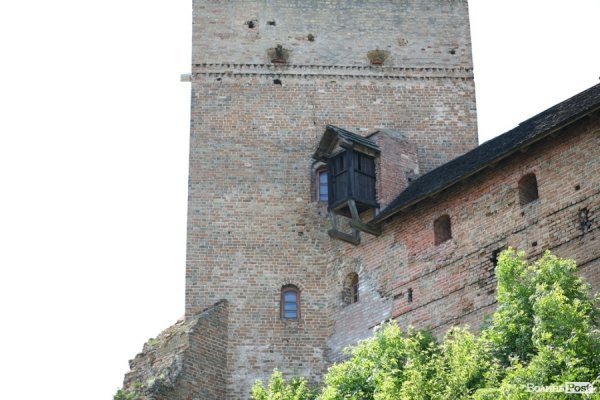 Чорний хід у замок