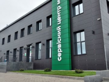 Скільки авто зареєстрували та перереєстрували на Волині за рік