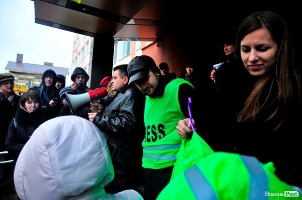 Журналісти Волині пікетували міліцію. ФОТО