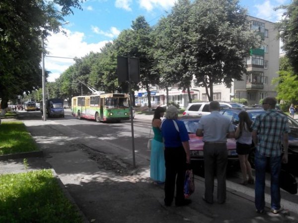 У центрі Луцька - аварія. ФОТО