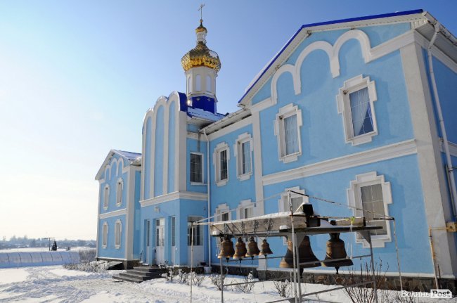 Духовно-просвітницький центр у селі Ратнів