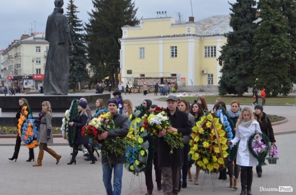У Луцьку прощалися із загиблим «кіборгом». ФОТО