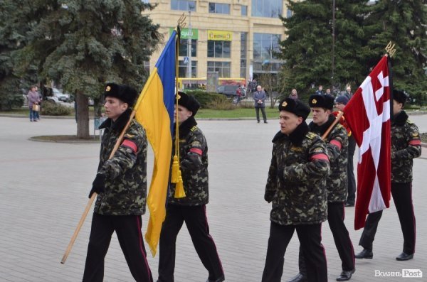 У Луцьку прощалися із загиблим «кіборгом». ФОТО
