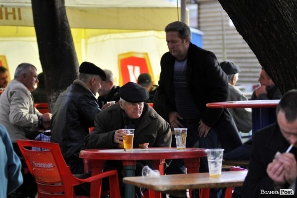 Луцька автостанція. БУДНІ МІСТА 