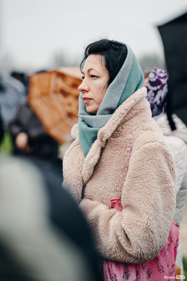 Водохреще у Луцьку: освячення води в річці Стир та занурення лучан. ФОТОРЕПОРТАЖ
