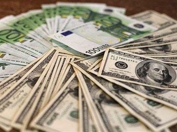 Курс валют у Луцьку на 20 грудня