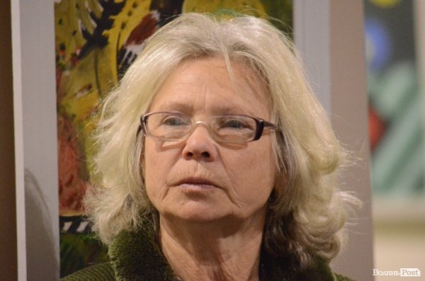 Луцька художниця малює на картинах внутрішній світ. ФОТО 