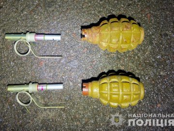 У волинянина поліція вилучила арсенал зброї