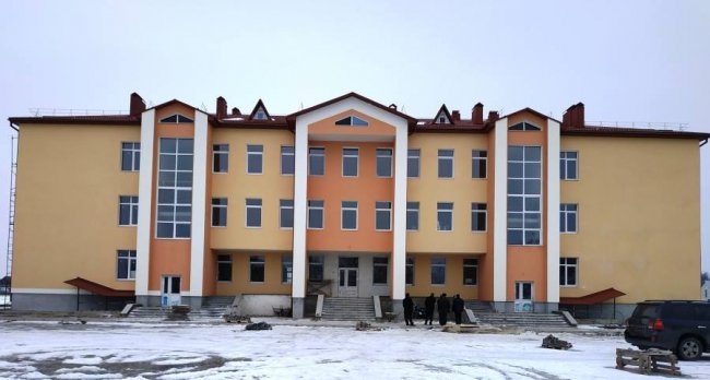 Багатостраждальна школа на Волині готова на 80%. ФОТО