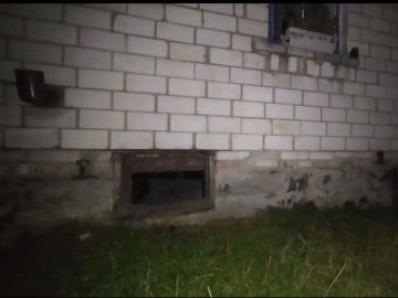 Вліз через вікно: на Волині злодій поцупив їжу і гроші з будинку. ФОТО