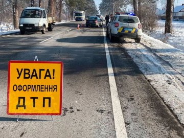 На автодорозі Устилуг – Луцьк – Рівне Audi в'їхало у BMW. ФОТО