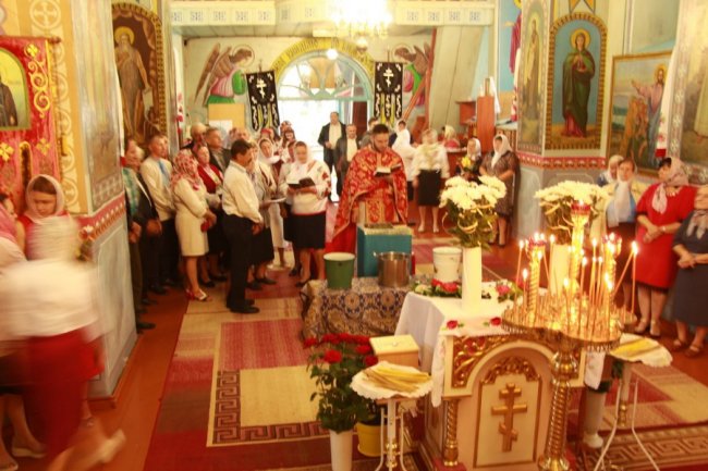 У селі в Луцькому районі на Маковія відбулася перша літургія українською мовою. ФОТО