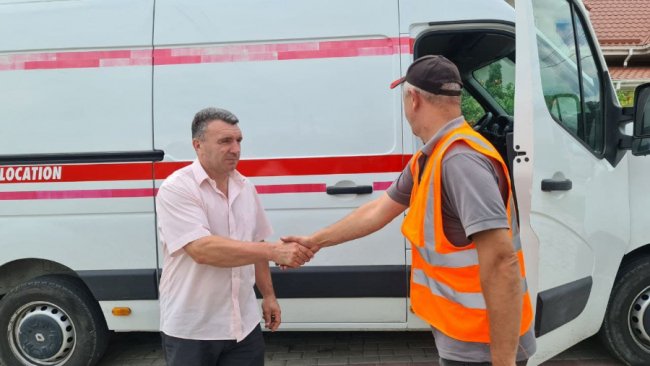 Заплутались у мотузках: у громаді на Волині врятували лелек. ВІДЕО