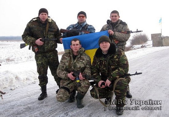 Волинським бійцям на Сході допомагає 8-річний волонтер. ФОТО