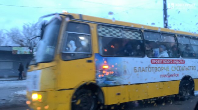 Луцька маршрутка досі рекламує антиукраїнську секту