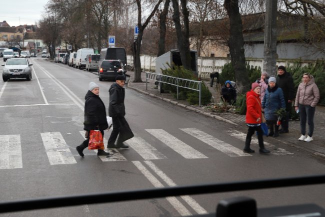 Операція «Маячок»: у Луцьку перевіряли, як водії пропускають спецтранспорт. ФОТО