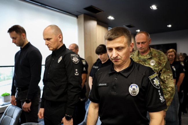 Захищають на фронті і в тилу: на Волині з нагоди професійного свята відзначили поліцейських